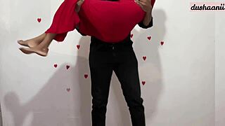 खूबसूरत एशियन जोड़ा डांस क्लास के बाद वैलेंटाइन पर क्रीम्पाई चुदाई