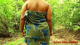 Min BBW kone reddet seg i skogen med våt fitte mot afrikansk spøkelse