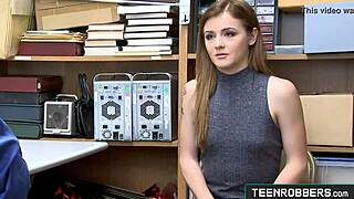 Wow, młoda 18+ rabusiarka bierze ogromnego kutasa, żeby uniknąć więzienia 😱