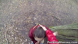 Mit Brille auf, Eichhörnchen prophezeit heißen Anal mit Ananta Shakti 18+ jungen