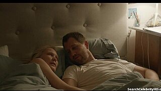 إلين دوريت بيترسن في بليند 2014 تظهر جانبها الجذاب