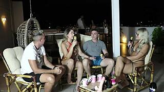 Ona je bila verenica, ali je jebala sa Viktorom Mustangu na otvorenom prvog dana, vau! 😍