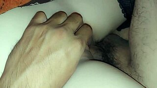 Fut pe ascuns fiica vitregă abia majoră 18+