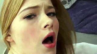 Horká amatérská mladá 18+ anal akce domácí s hrou na stříkání z kundičky