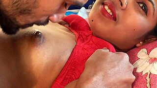 Obseden sem s Hanif PK in Sumono, ki trdo jezdita na velikem črnem kurcu