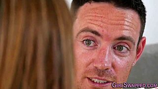 Geile stiefdochter krijgt facial cumshot