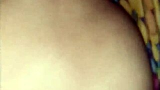 Buceta gorda de adolescente destruída em foda forte! Creampiada agora!