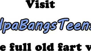 Piercet ung dame 18+ babe fylt av gammel bestefar i europeisk modellscene