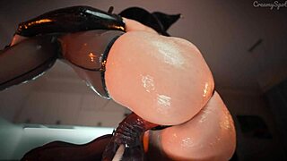 Esplosione di sborra di Halloween da cazzo massiccio