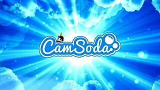 اضربني أقوى بذلك الزب الأبيض العملاق، شابة خجولة صغيرة