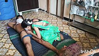 Mijn dorps bhabhi Shivani ziet er stunning uit in die groene saree, toch?