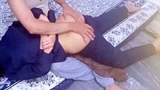 učitelj jebe mladu 18+ 18+ desi devicu školaricu jako