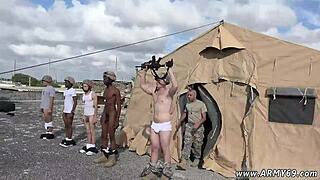 อยากดูเด็กเกย์อายุน้อยดูดควยใหญ่ไหม?