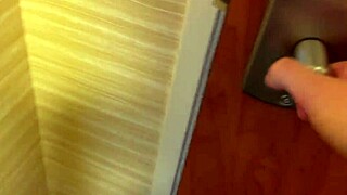 Kurvikkaan tytölle julkinen pickup-casting, feikki mallinnusprank johtaa panoon – koochiekachow